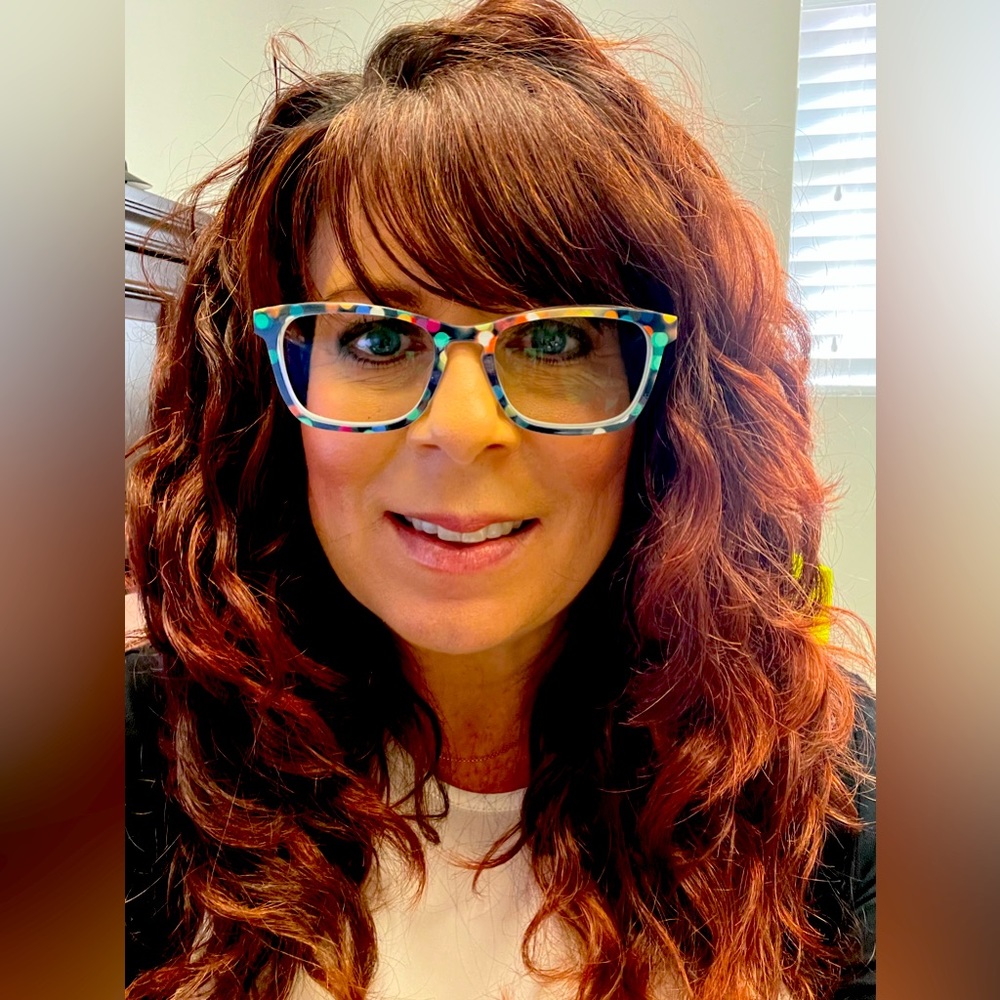 Meet your Posher, Andrea